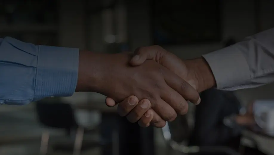 Forte reputação comercial com compromisso de cooperação de longo prazo.